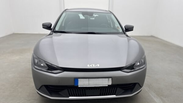 Kia EV6 - Image 10