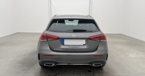 Mercedes-Benz A 250e AMG Sport Line - Image 8