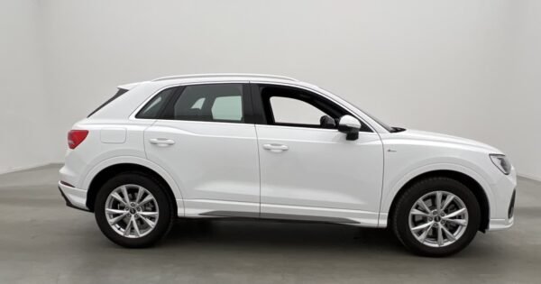 Audi Q3 Sline 40 TDI Quattro - Image 6