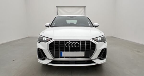 Audi Q3 Sline 40 TDI Quattro - Image 3