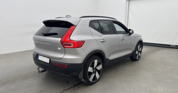Volvo XC40 Recharge Twin Plus AWD - Image 7