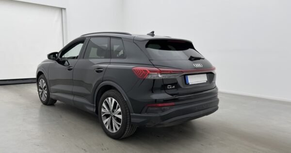 Audi Q4 50 e-tron - Image 7