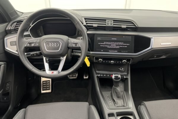 Audi Q3 Sline 40 TDI Quattro - Image 2