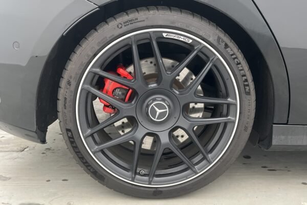 Mercedes-Benz A 45 S AMG 4MATIC+ - Image 17